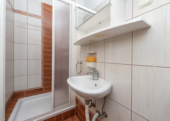 Beachside Marija Vir